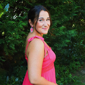 Meet your Posher, Angela